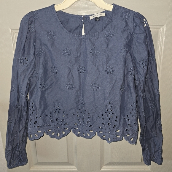 American Eagle AE Cotton Floral Eyelit Embroidered Cropped Top Blue Size M - Picture 4 of 10